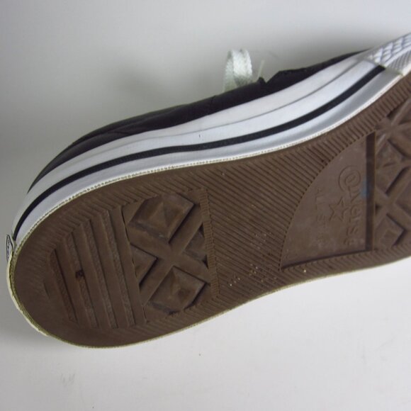 Converse One Star Perforated Leather Sneaker- 158465C Size: Men's 10, Women's 12 - Picture 7 of 15